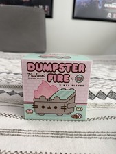 Dumpster Fire - Pusheen