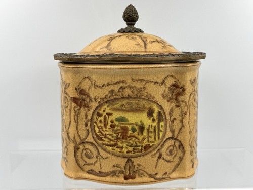 Antique wong lee biscuit - wong,