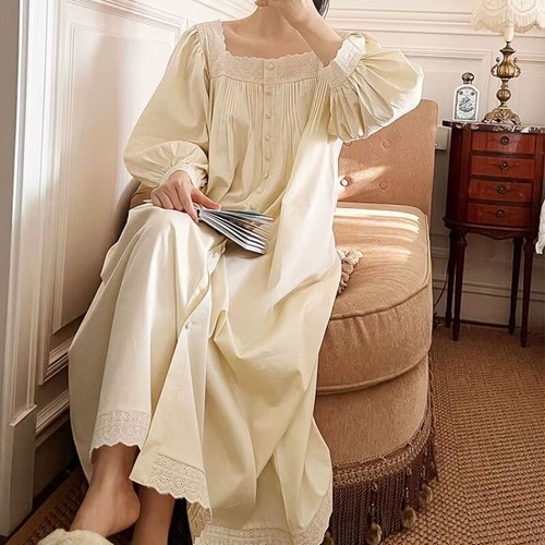 Vintage victorian night dress - victorian,