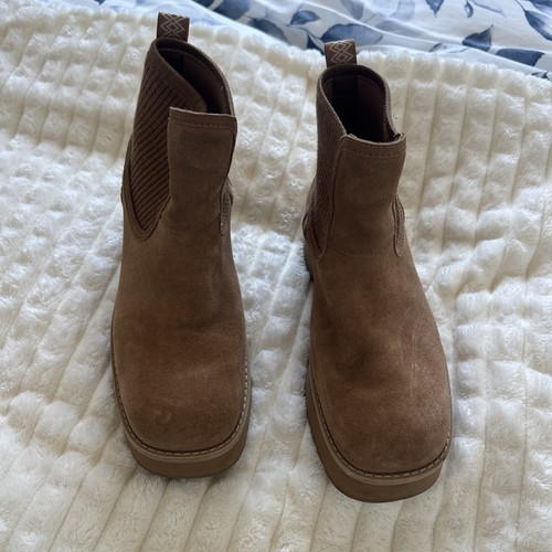Genuine tan ugg - #17, boots