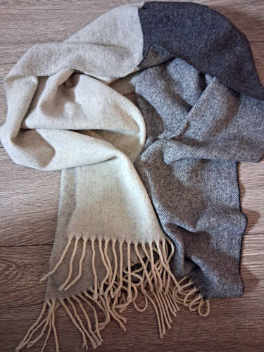 Italian woollen treasures - woollen, grey