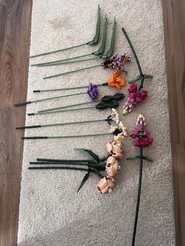 Lego botanicals flower bouquet - lego,