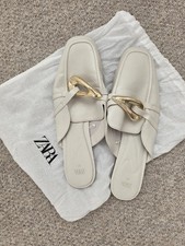 Zara Women's Flat Shoes In