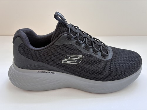 Single right shoe - right, only
