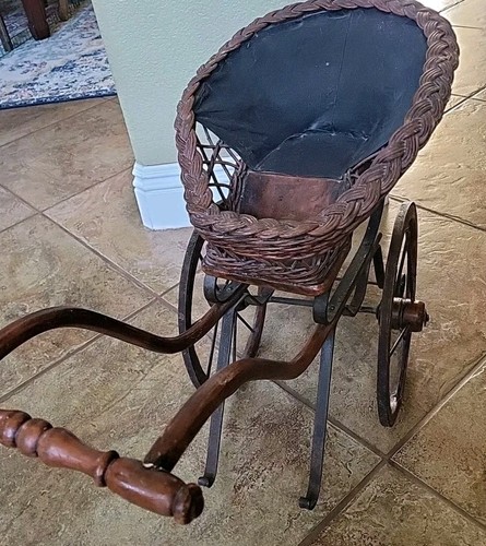 Vtg wicker wood - wicker,