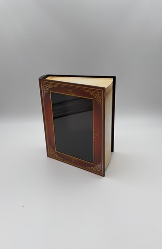 Dolls house emporium book - house,