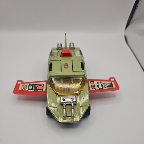 Vintage matchbox adventure - matchbox,