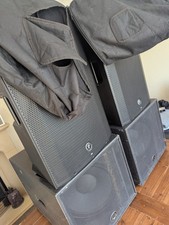 PA System, 2 x Mackie Thump