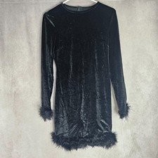 Women Black Velvet Feather