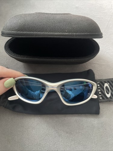 Authentic oakley minute 0 - authentic, 1.0