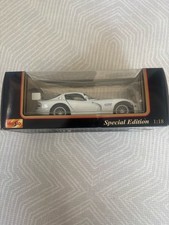 Maisto Dodge Viper GTS-R GT2