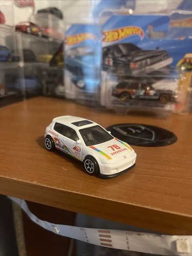 Hot wheels silver serie - hot,