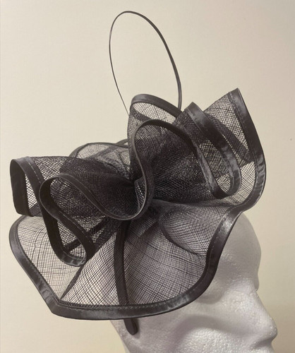 Hats cbyc dark - hats, ruffled