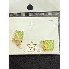 Lime Green Square Drop