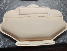 Aqualona Cushioned Bath Pillow In Excellent Condition