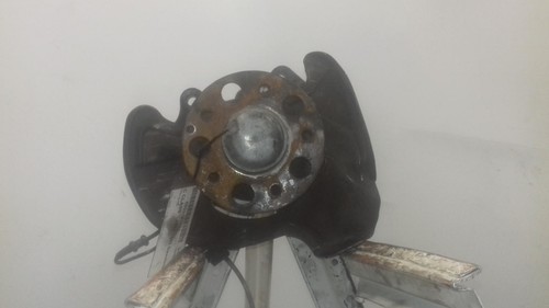 A2043320101 front left knuckle - front,