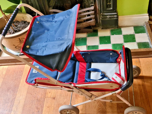 Vintage 70s blue and red - blue,