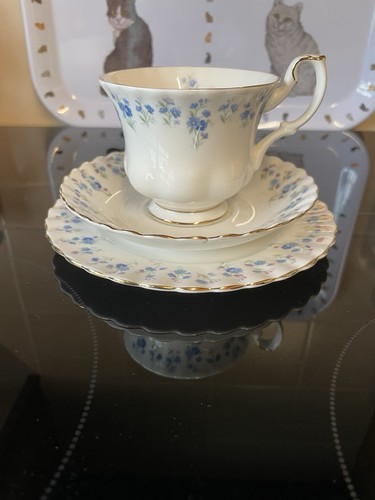 Vintage royal albert - vintage,