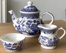 Vintage Churchill Willow blue and white Teapot, sugar bowl & Creamer