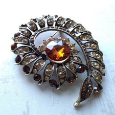 Large Gold Tone Metal Topaz