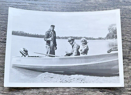 Men and girl fishing - men,