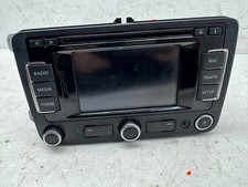 VW PASSAT CC STEREO HEAD UNIT