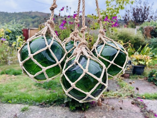 Vintage netted green - netted, glass
