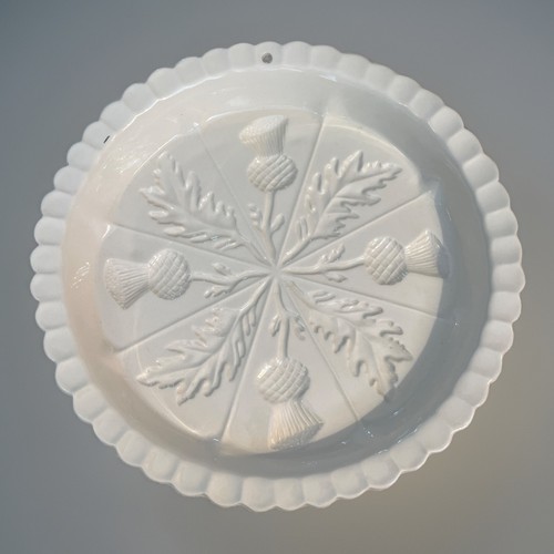 Creamware shortbread mould - creamware,