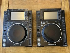 Pair of Pioneer CDJ2000 NXS 2 with Flight Cases DJ
