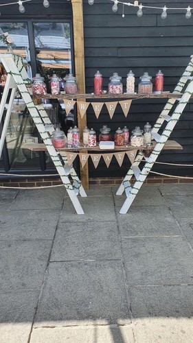 Ladder stand display sweet - stand,