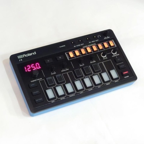 Roland aira compact chord - aira, j-6