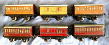 O GAUGE six Hornby model railway tinplate 4 wheel coaches, no boxes
