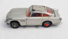 Vintage Corgi Toys 261 "New"