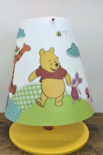 Retro winnie the pooh - pooh, led