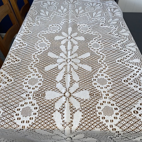 Vintage crochet lace