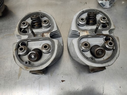 Cylinder heads r75 6 - cylinder, r75/7