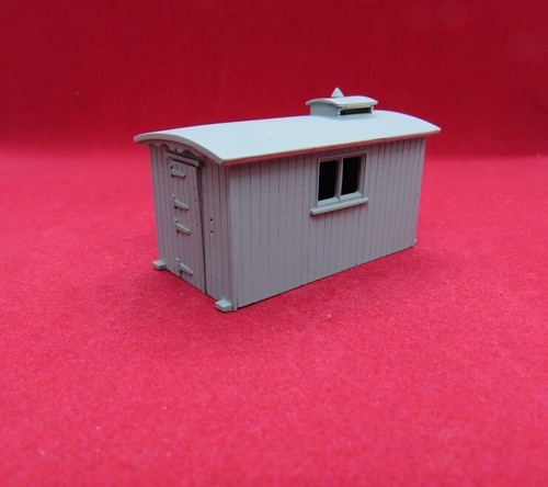 4mm 76 grounded - grounded, living
