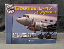 Douglas skytrain military - c-47,
