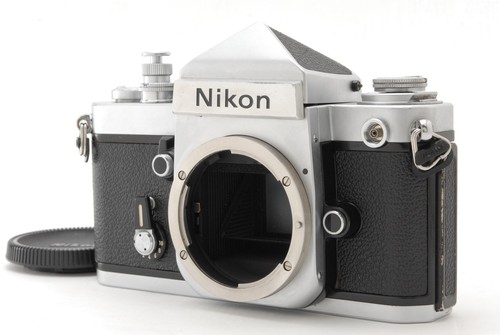 Mint nikon eye level - f2,