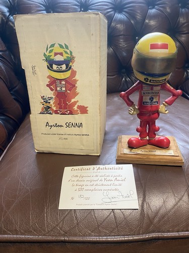 Ayrton senna statue very - ayrton,