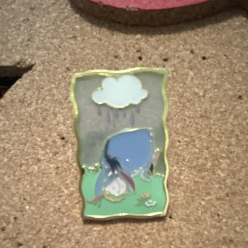 Disney winnie the pooh eeyore - winnie,