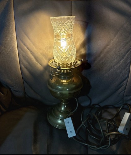 Vintage electrified oil lamp - oil,