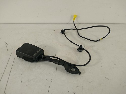 Mercedes class seat belt - seat,