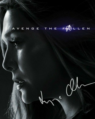 Elizabeth olsen scarlett - olsen,