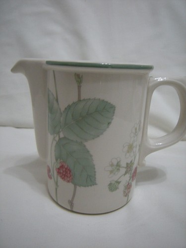 Wedgwood raspberry cane large - wedgwood, cane"large