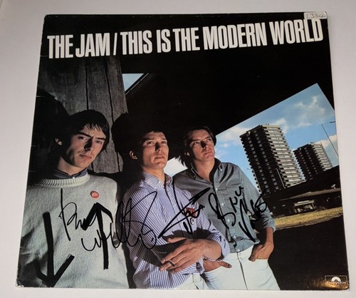 Signed the jam this - signed,