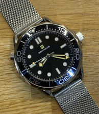 007 Homage, James Bond No Time To Die quartz watch. Milanese mesh strap