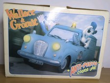 DAMAGED - Wallace and Gromit