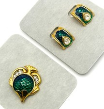 Vintage Cabouchon Angel Fish