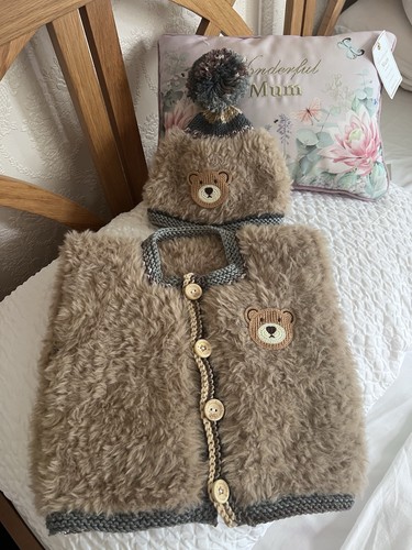 Baby hand knitted - baby, fur